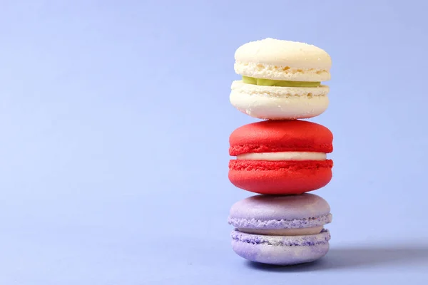 Gâteaux Macarons Sur Fond Coloré — Photo