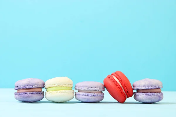 Gâteaux Macarons Sur Fond Coloré — Photo