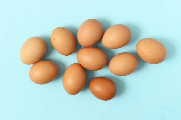 Αυγά Κότας Έγχρωμο Φόντο Γεωργικά Προϊόντα Φυσικά Αυγά — Φωτογραφία Αρχείου