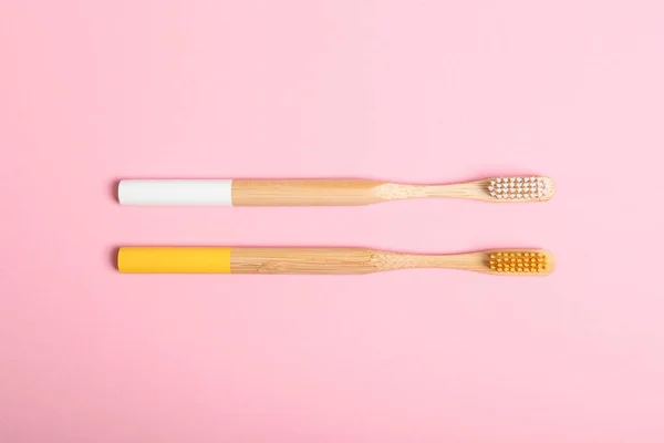 Natural Bamboo Toothbrushes Colored Background Top View Oral Dental Care — Stock Photo, Image