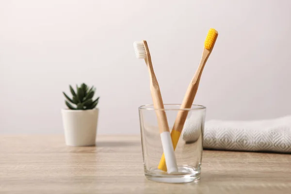 Natural Bamboo Toothbrushes Table Oral Dental Care — Stock Photo, Image