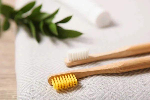 Natural Bamboo Toothbrushes Table Oral Dental Care — Stock Photo, Image