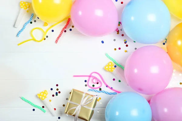 Flatlay Compositie Met Accessoires Voor Een Feestje Verjaardag Een Gekleurde — Stockfoto