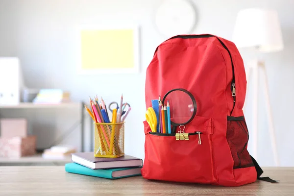 Mochila Escolar Artigos Papelaria Uma Sala Brilhante Preparar Para Escola — Fotografia de Stock