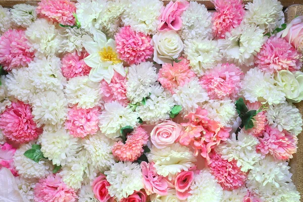 Multi color hecho a mano flor de papel, decoración de la boda y colorido escenario de la boda en Bangladesh . — Foto de Stock