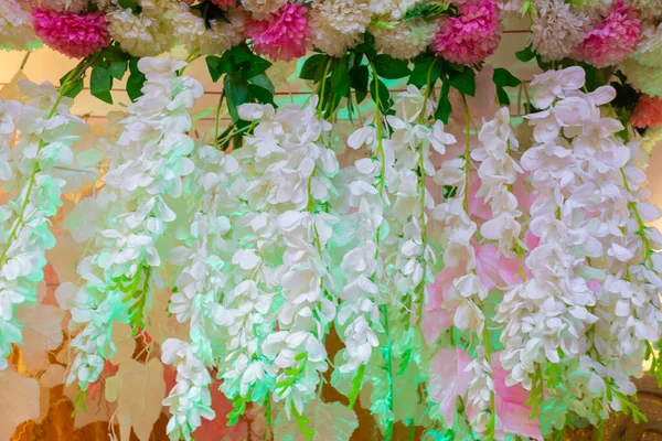 Multi färg Handgjort papper blomma, Bröllop dekoration och färgglada bröllop skede i Bangladesh. — Stockfoto