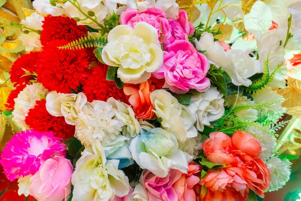 Multi color Hand made paper flower, Wedding decoration and colorful wedding stage in Bangladesh. — Stock Photo, Image