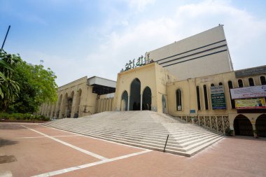 Baitul Mukarram Ulusal Camii 'nin yazı tipi açısı 3 Nisan 2020' de Dhaka, Bangladeş 'te boş.