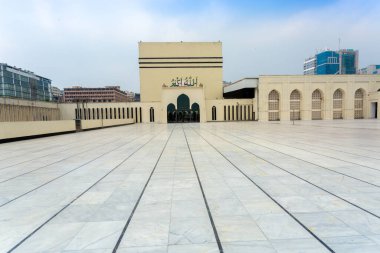 Baitul Mukarram Ulusal Camii 'nin dışındaki cami şu anda Bangladeş, Dhaka' da 3 Nisan 2020 'de boş.