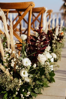 Düğün töreni için süslemeler.