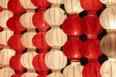 Yeni yılda Çin fenerler