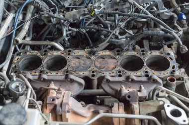 Garaj motoru 6 silindir