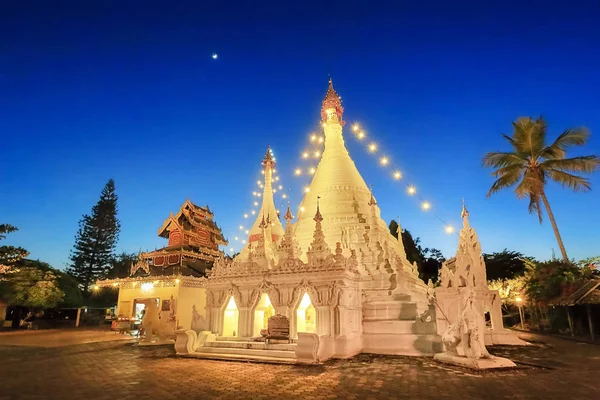Phra That Doi Kong Mu Temple a Mae Hong Son, Thailandia — Foto Stock