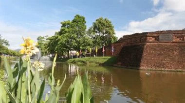 Chiang Mai hendek ve antik duvar, Tayland.