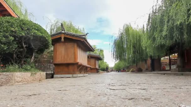 Lijiang oude stad straten in de ochtend, Yunnan, China. — Stockvideo