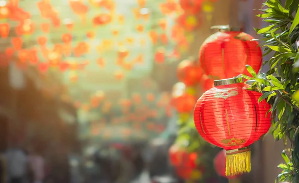 中国の旧正月の提灯中国の町 — ストック写真