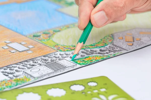 Villa için arka bahçe ve havuz tasarımı planı.