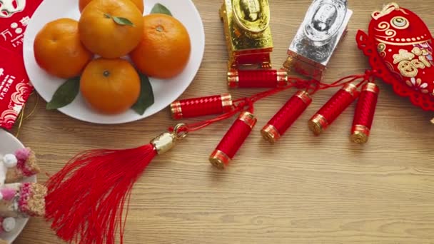 Lapos Feküdt Kínai Újévi Fesztivál Dekorációk Narancs Alma Szőlő Piros — Stock videók