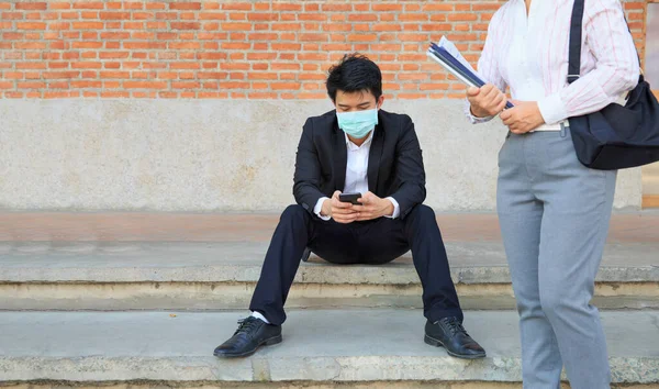 Mitarbeiter Verlor Während Der Covid Krise Seinen Job — Stockfoto