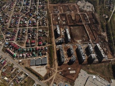  Şehrin üzerinde uçuş / Ufa Başkurdistan Rusya 2018, ile DJI indeks işlem Mavic hava Mayıs