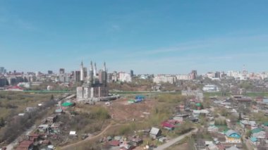  Şehrin üzerinde uçuş / Ufa Başkurdistan Rusya 2018, ile DJI indeks işlem Mavic hava Mayıs