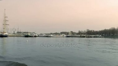 amsterdam kanalları