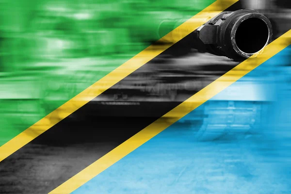 Tema forza militare, moto serbatoio sfocatura con bandiera Tanzania — Foto Stock