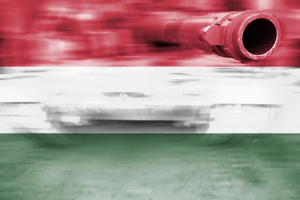 Military strength theme, motion blur tank with Hungary flag — Stock Photo, Image