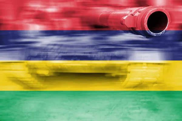 Tema de la fuerza militar, tanque de desenfoque de movimiento con bandera de Mauricio —  Fotos de Stock