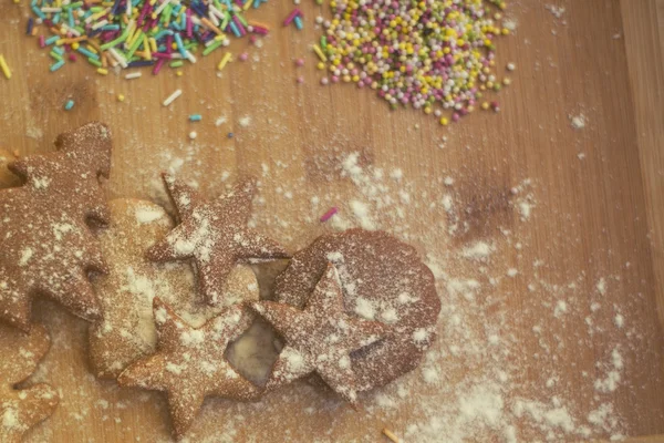 Hommade Christmas gingerbread cookies -soft focus on cookie star — Stock Photo, Image