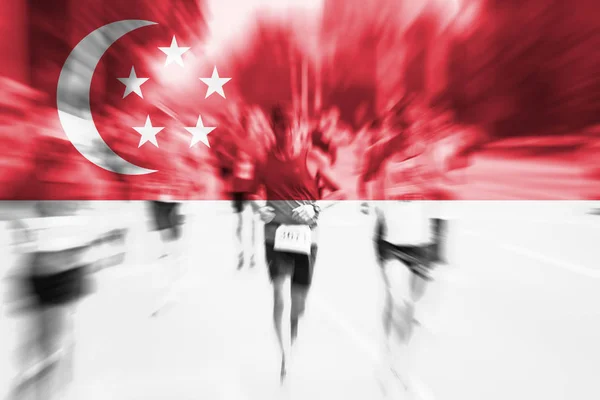 Marathon runner motion blur com mistura de bandeira de Singapura — Fotografia de Stock