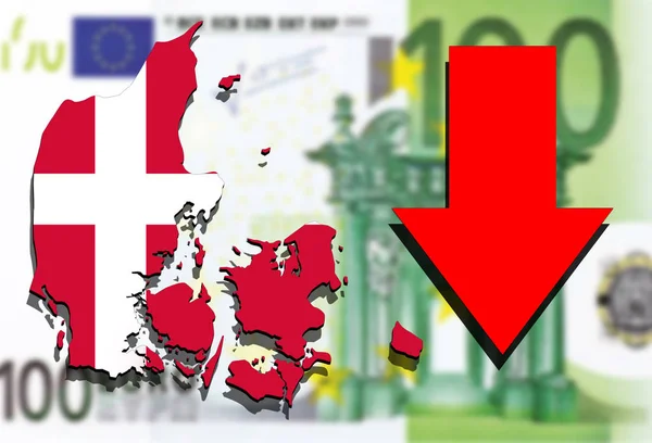 丹麦地图上欧元钱背景与向下的红色箭头 — 图库照片