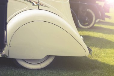 Vintage Kiralık Tekerlekler - klasik araçlar doğrultusunda