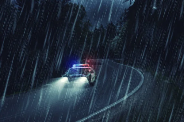 USA police car at work at night in the forest, heavy rain, motio — Stock Photo, Image