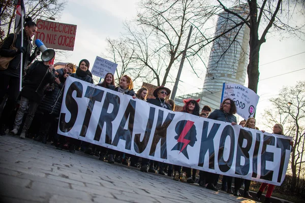 Wroclaw, Poland, 2017 08 03 - Womens protest "Strajk Kobiet" on — Stock Photo, Image