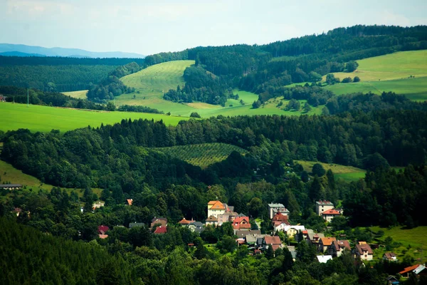 Aerial view of town in the mountain — Stock Photo, Image