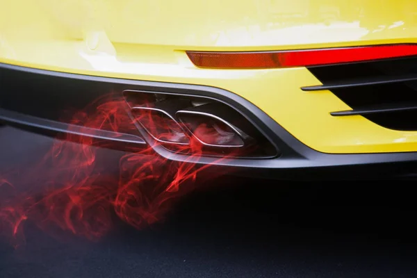 Red fuel gas pollution car exhaust pipe — Stock Photo, Image
