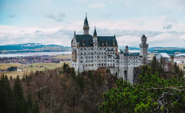 Próximo do Castelo de Neuschwanstein, na Alemanha . — Fotografia de Stock