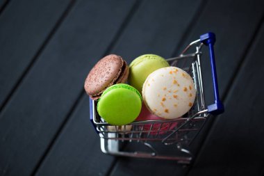 Noel dekorasyon macarons ile