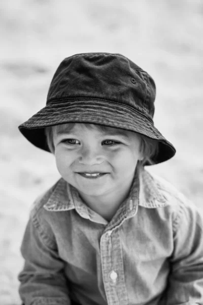 Smiling Curly Baby Blue Hat Plays Park — Stock Photo, Image