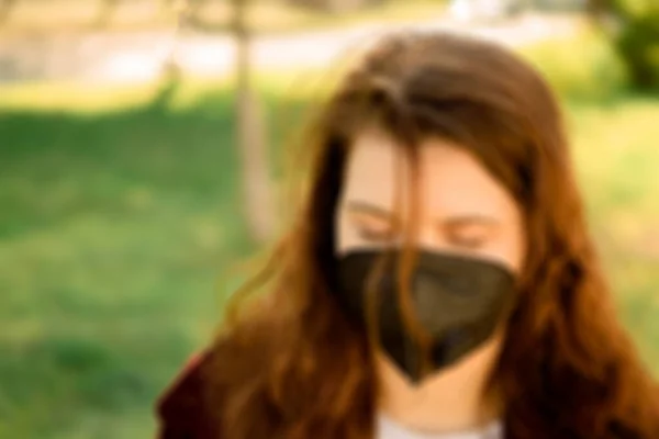 Blurred Image Girl Black Mask Flowers Street Walk Quarantine Girl — Stock Photo, Image