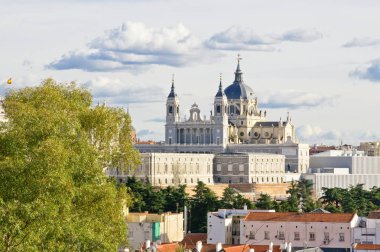 Santa Maria la Real de La Almudena cathedral