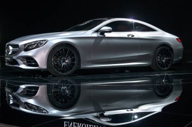 Mercedes-Benz S 560 460 4matik coupe