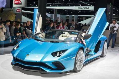 Lamborghini Aventador S Roadster