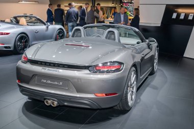 718 Porsche Boxster S