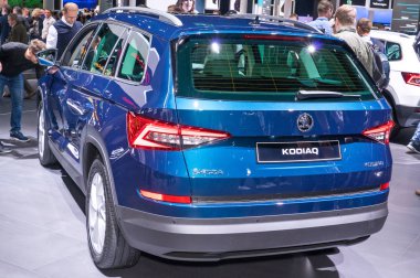 Mavi Skoda Kodiaq