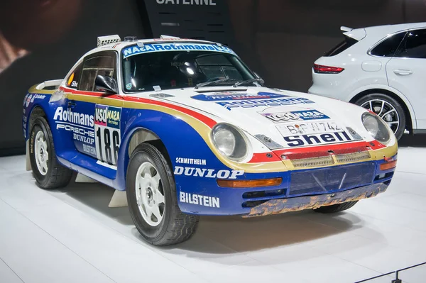 Porsche 959 Paris-Dakar Rallisi araba — Stok fotoğraf