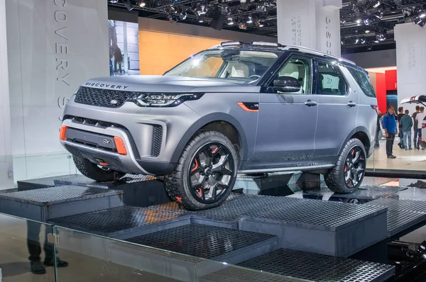 Land Rover Discovery — Zdjęcie stockowe