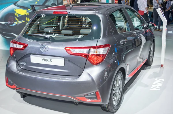 Yeni toyota yaris — Stok fotoğraf