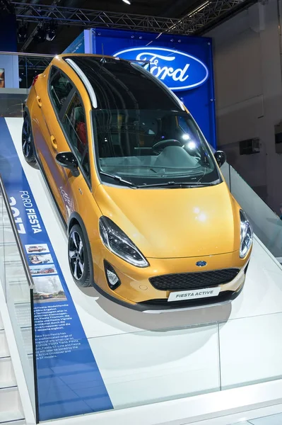 Ford Fiesta aktiv — Stockfoto